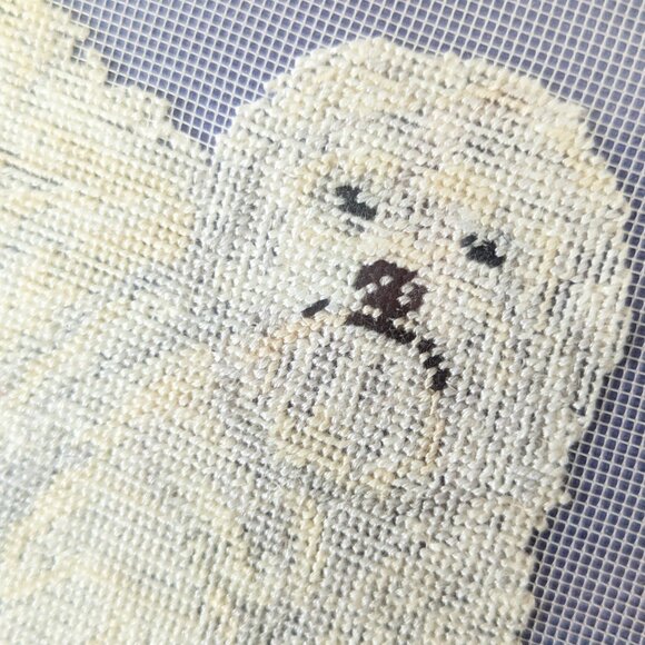 Finished and framed needlepoint / cross stitch art Maltese dog portrait - Picture 3 of 5